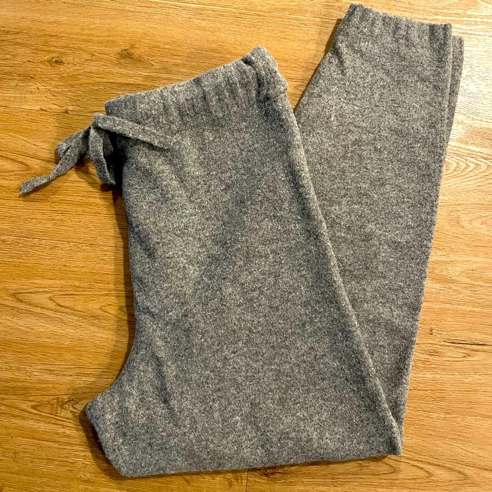 NWT Soft Sweater Joggers - Picture 1 of 2